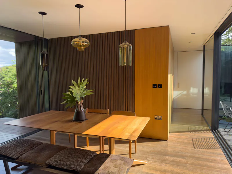 Sophisticated Highgate house, D2255 (photo 6)