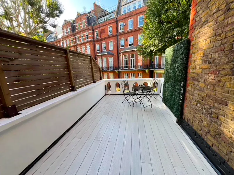 Terrace/Patio at Elegant Knightsbridge Flat, F1263 (photo 14)