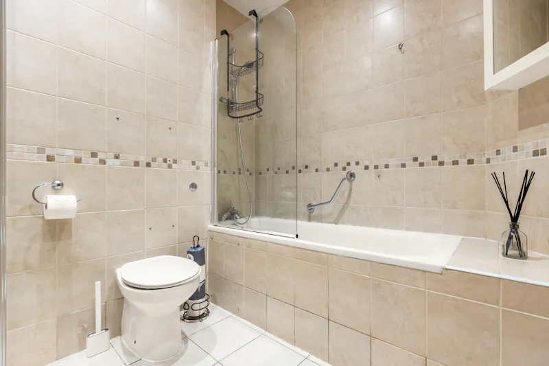 Dalston converted school flat , F1265 (photo 24)