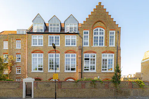 Dalston converted school flat , F1265