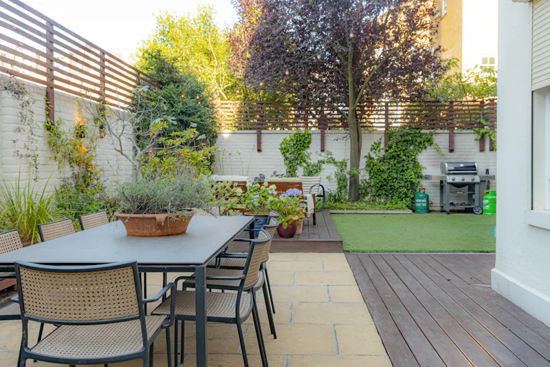 Garden at Dalston converted school flat , F1265 (photo 28)