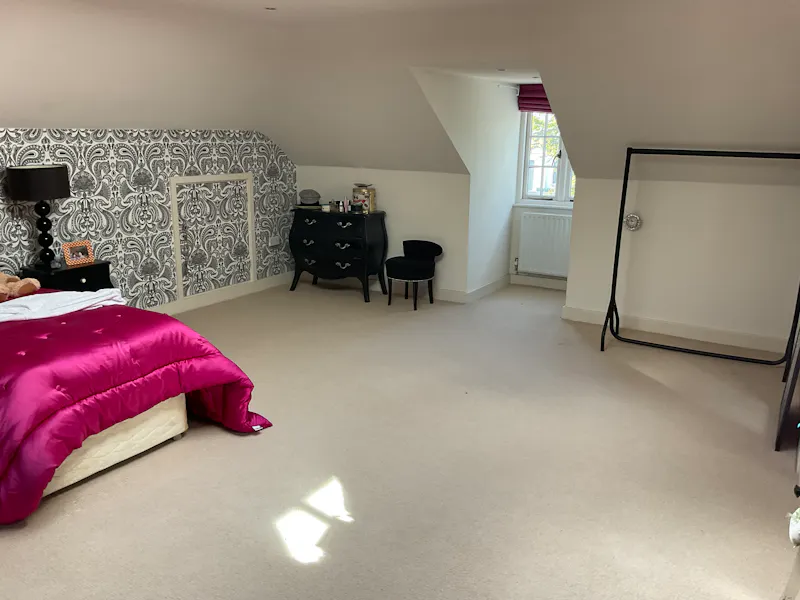 Luxury Kingston house, D2480 (photo 19)