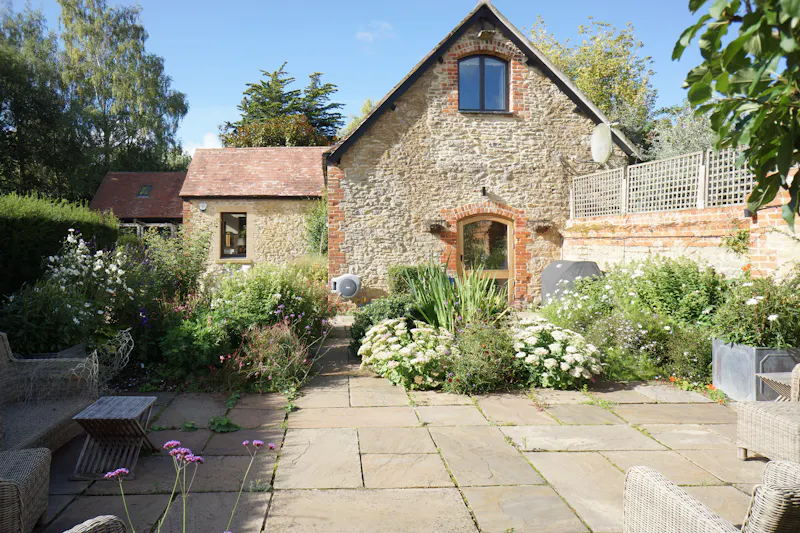 Elegant Oxford Barn Conversion, L775 (photo 35)