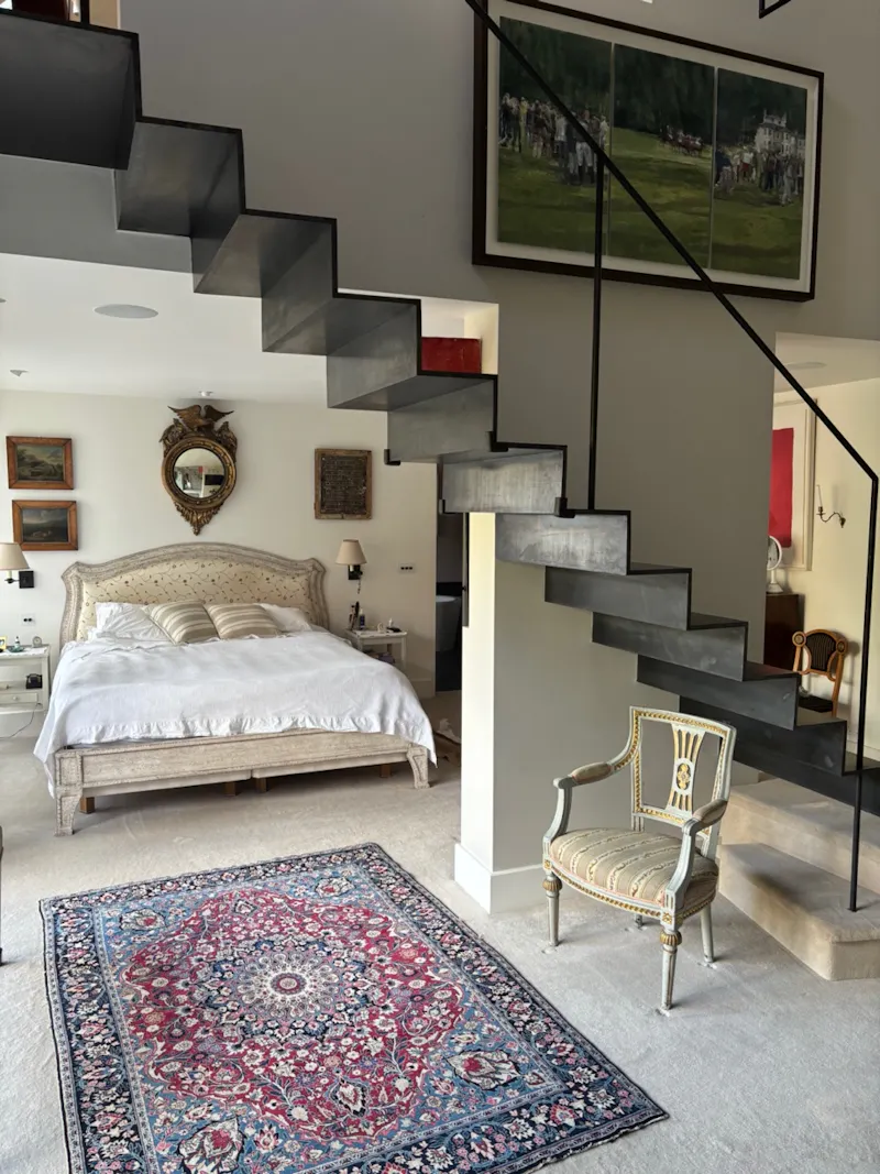 Bedroom at Elegant Oxford Barn Conversion, L775 (photo 23)