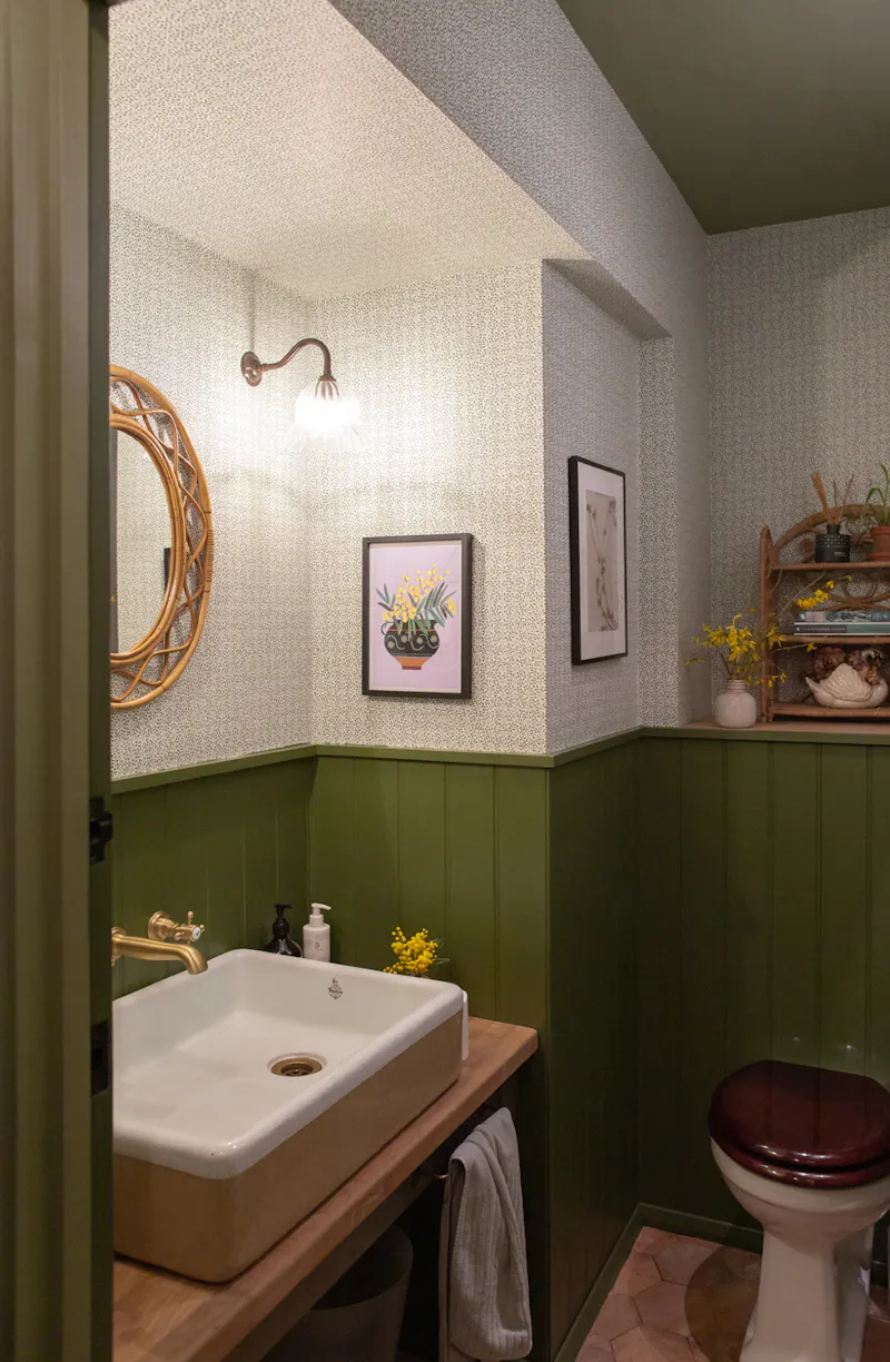 Panelling at East Horsley Edwardian Home, E543 (photo 22)