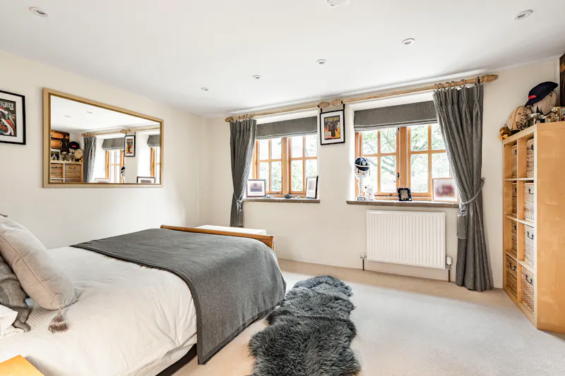 Impressive Milton Keynes barn, L774 (photo 60)