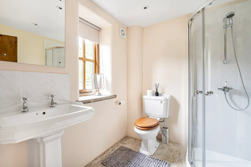 Bathroom at Impressive Milton Keynes barn, L774 (photo 56)