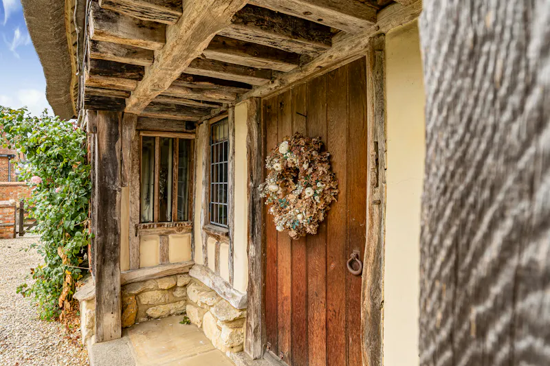 Impressive Milton Keynes barn, L774 (photo 61)