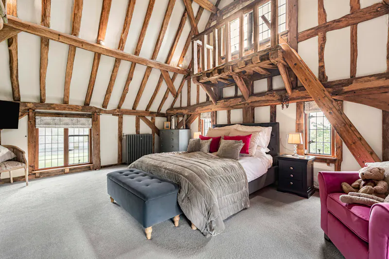 Impressive Milton Keynes barn, L774 (photo 42)