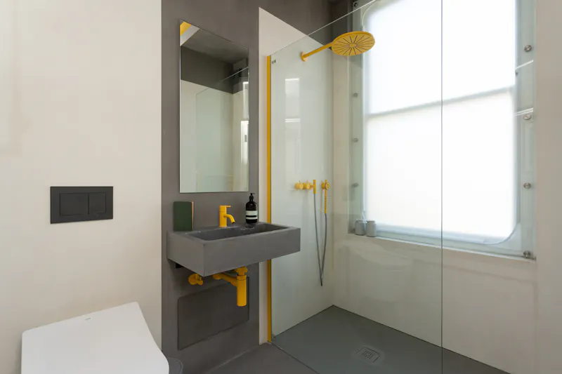 Bathroom at Artistic Stoke Newington Flat , F1266 (photo 9)