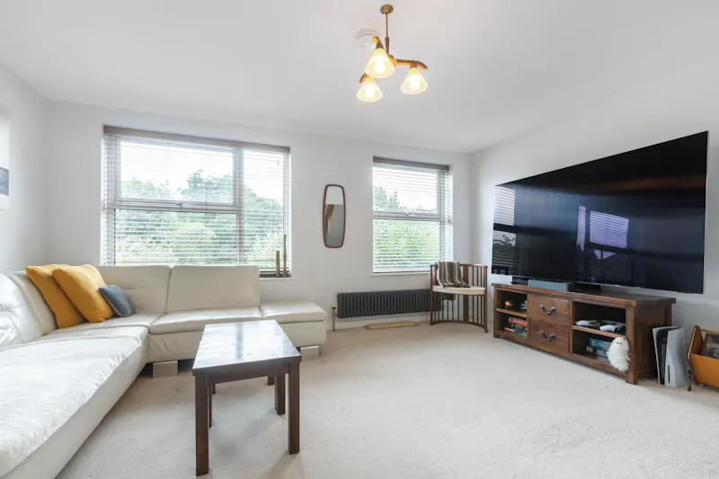 Putney 70s inspired home, D2839 (photo 15)