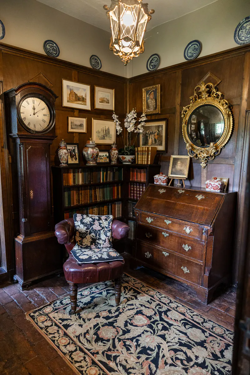 Buckingham Tudor mansion, H19 (photo 18)