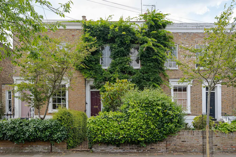 Sleek De Beauvoir townhouse, B2094 (photo 1)