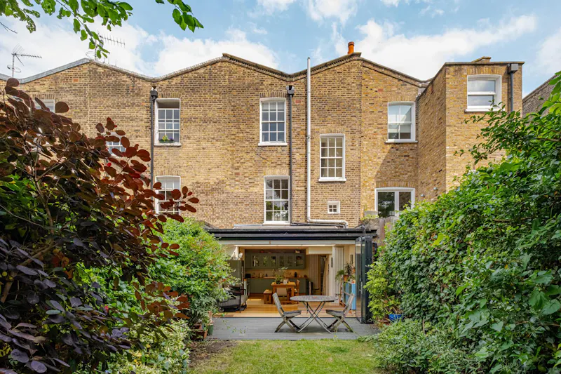 Sleek De Beauvoir townhouse, B2094 (photo 30)