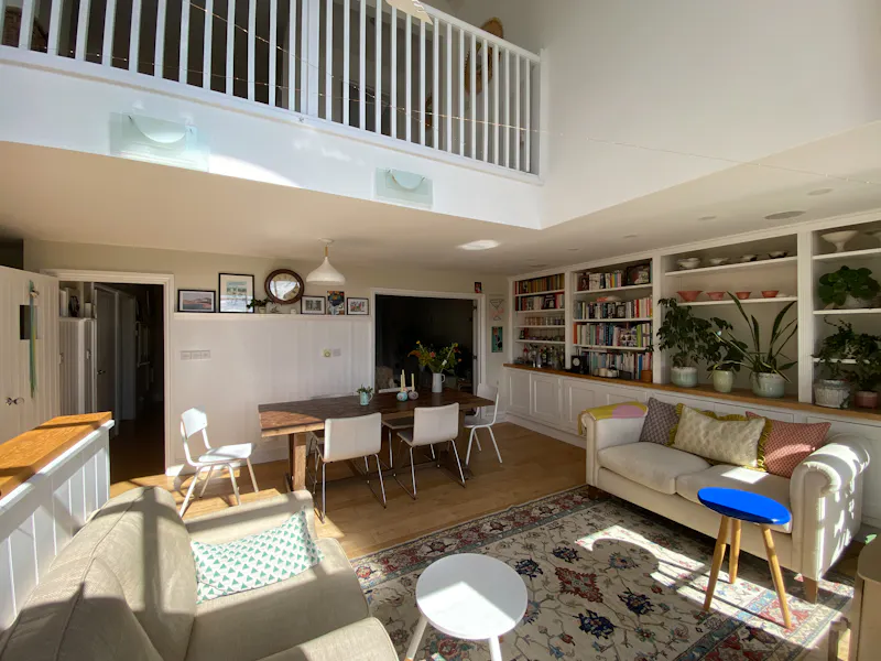 Mezzanine at Bright Tunbridge Wells house, C955 (photo 7)