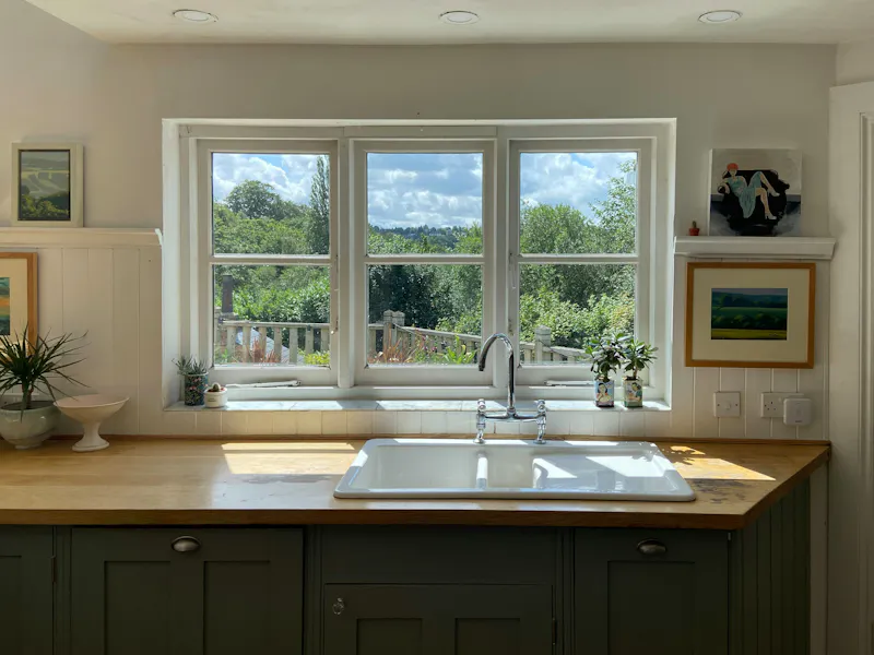Bright Tunbridge Wells house, C955 (photo 15)
