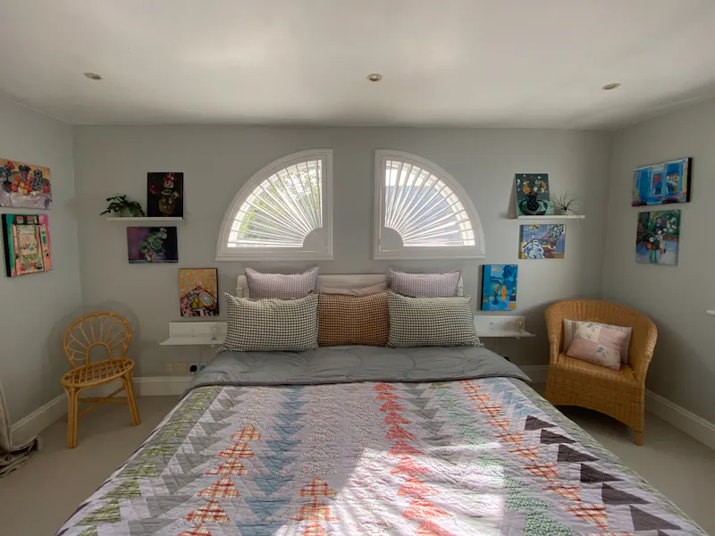 Bright Tunbridge Wells house, C955 (photo 45)