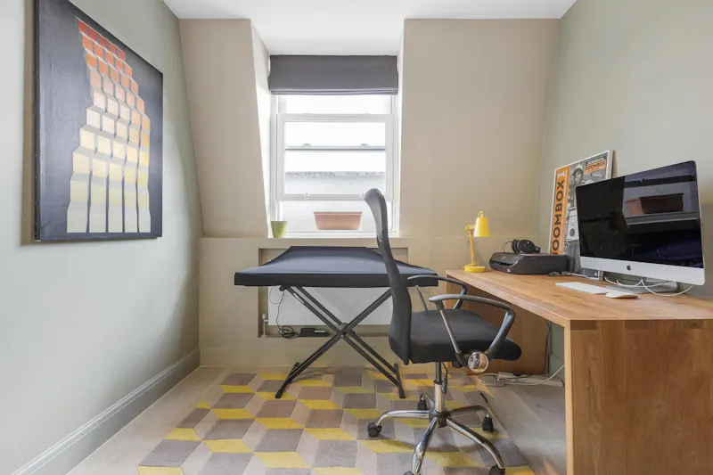 Study at Elegant Dalston terrace house, B2096 (photo 38)