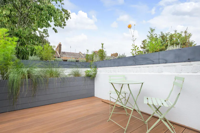 Roof terrace at Elegant Dalston terrace house, B2096 (photo 40)