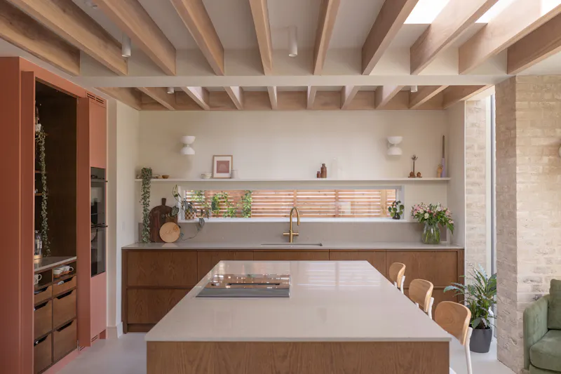 Design-led Leytonstone home, E546 (photo 4)