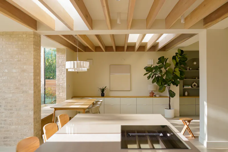 Design-led Leytonstone home, E546 (photo 3)