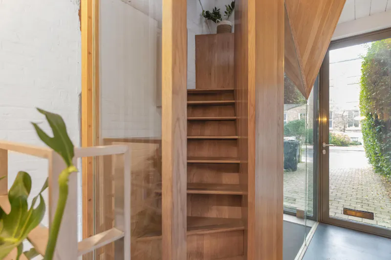 Entrance hall at Quirky Haggerston Tiny house, B2099 (photo 12)