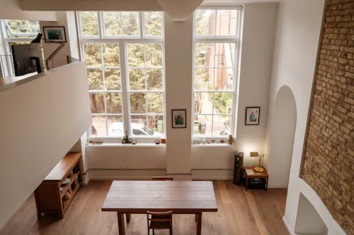 Stylish Hackney Conversion, F1268