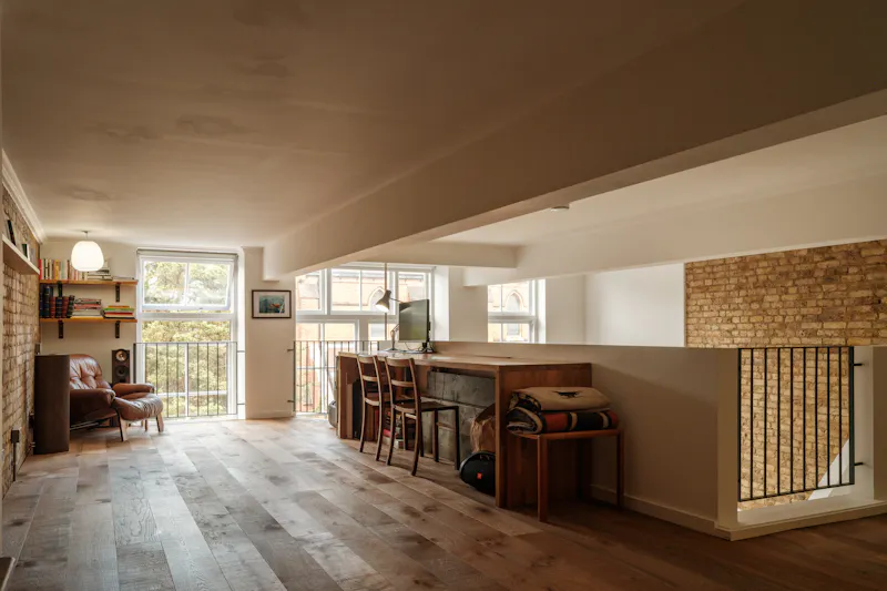 Exposed brick at Stylish Hackney Conversion, F1268 (photo 36)