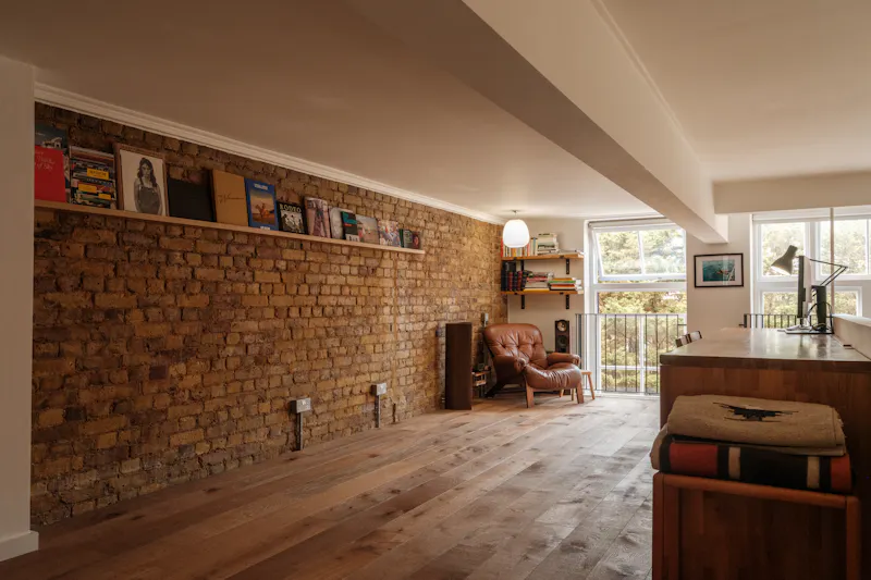 Stylish Hackney Conversion, F1268 (photo 35)