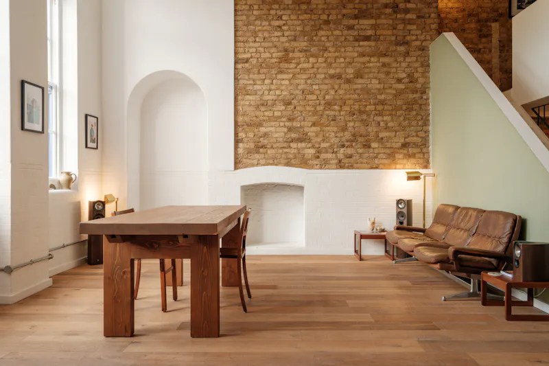 Living Room at Stylish Hackney Conversion, F1268 (photo 14)
