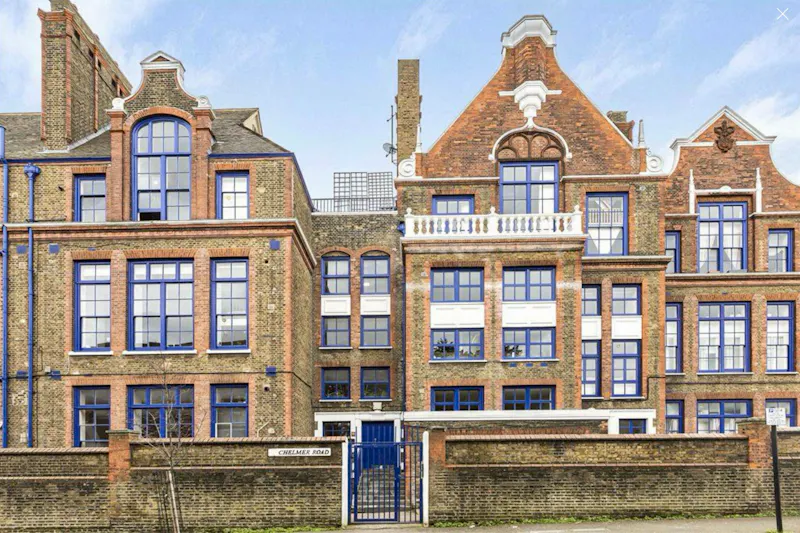 Stylish Hackney Conversion, F1268 (photo 63)