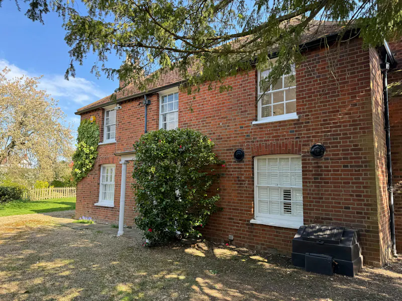 Luxe Brentwood farmhouse, B2097 (photo 44)