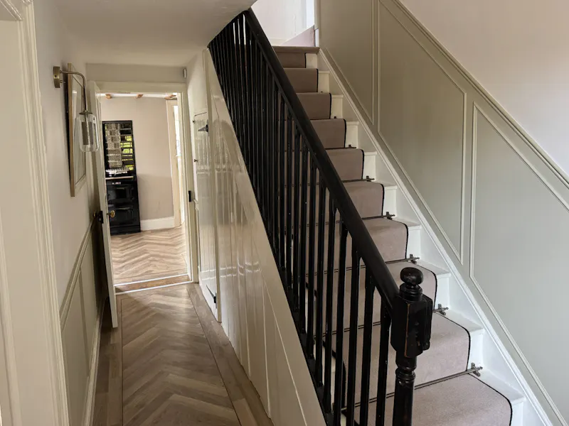 Luxe Brentwood farmhouse, B2097 (photo 6)