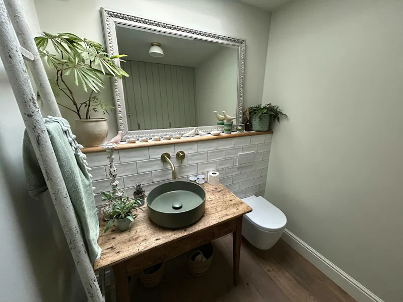 Bathroom at Calming East Dulwich home, E545 (photo 23)