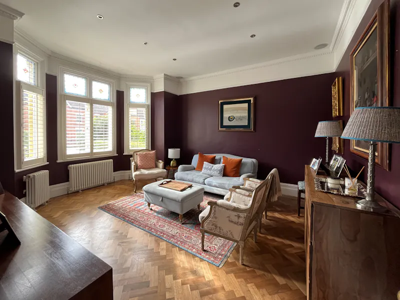 Living Room at Victorian Streatham family home, B2100 (photo 3)