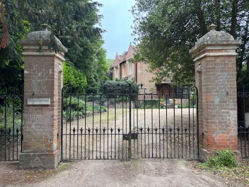 Striking late Georgian Home, A1676 (photo 49)