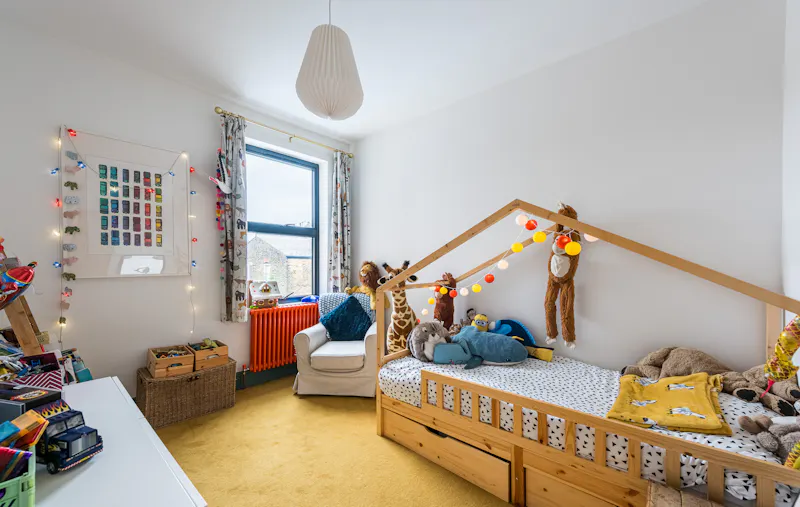 Bedroom - child's at Colourful Bounds Green home, B2102 (photo 21)