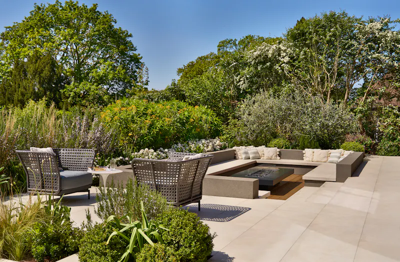 Garden at Contemporary  Chislehurst house, K460 (photo 33)