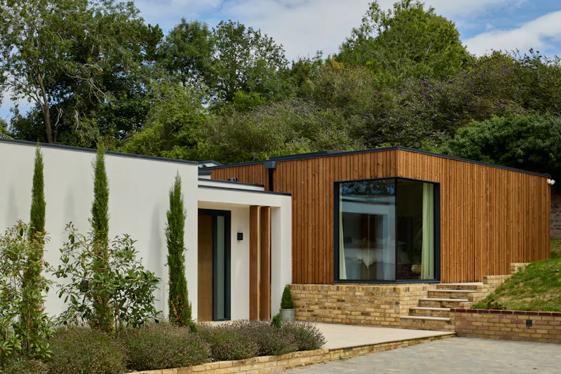 Surrey Modernist Home, K514 (photo 43)