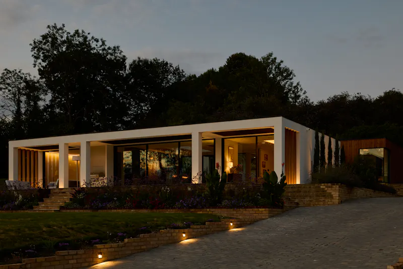 Surrey Modernist Home, K514 (photo 73)