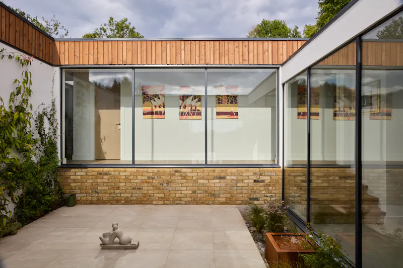 Surrey Modernist Home, K514 (photo 39)