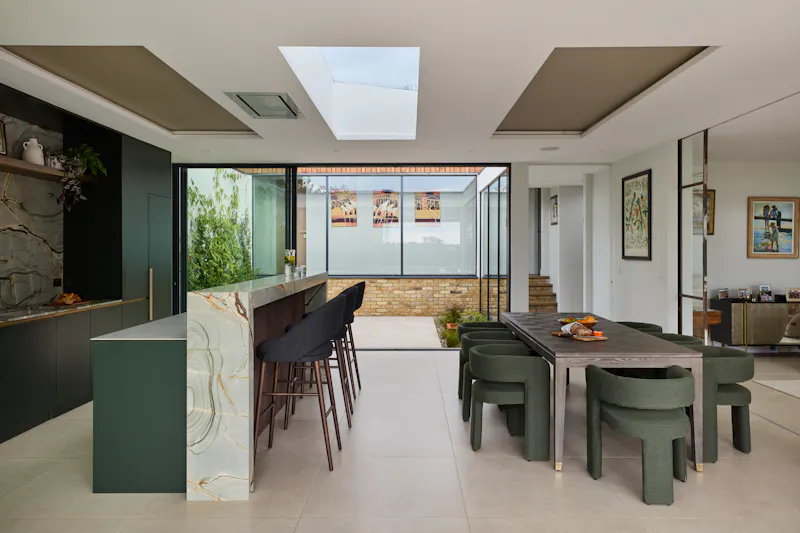 Surrey Modernist Home, K514 (photo 7)