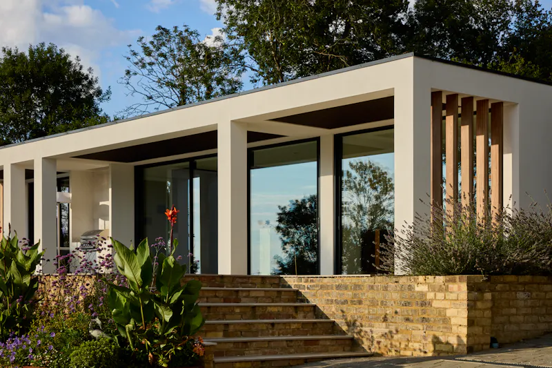 Surrey Modernist Home, K514 (photo 52)
