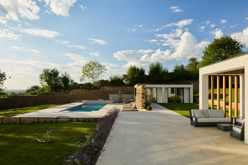 Surrey Modernist Home, K514 (photo 48)