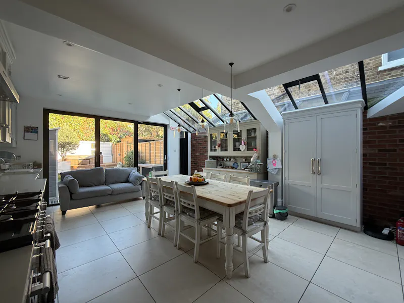 Eclectic Queen's park terrace , B2101 (photo 17)