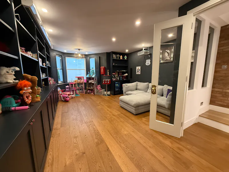 Eclectic Queen's park terrace , B2101 (photo 54)