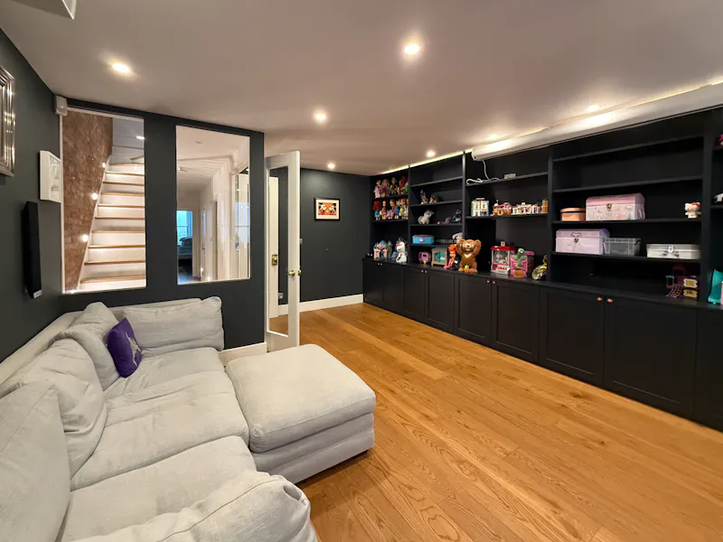 Eclectic Queen's park terrace , B2101 (photo 56)