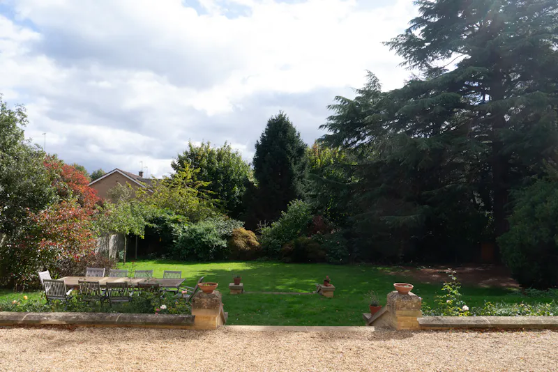 Garden at Wellingborough Georgian Home, A1670 (photo 47)