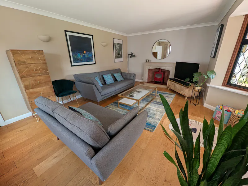 Floor - wooden at 1950s Epsom family home, D2748 (photo 4)