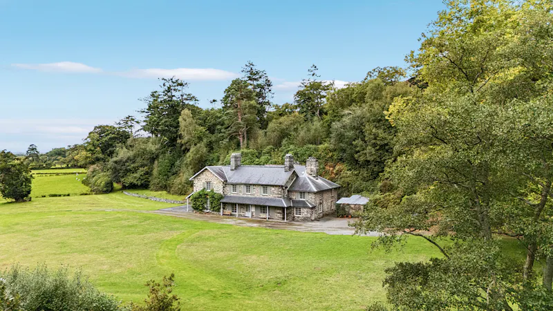 Secluded North Wales estate, C957 (photo 37)